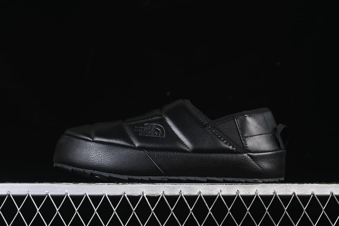 The North Face Thermoball Traction Mule Black NS85R704A