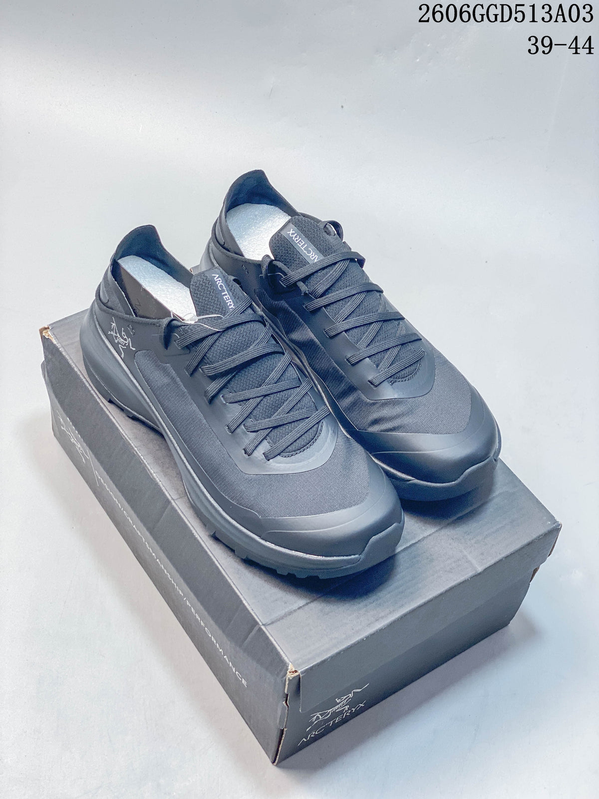 Arc'teryx Konseal SL 2 Low-Top Trail Shoes, Gray
