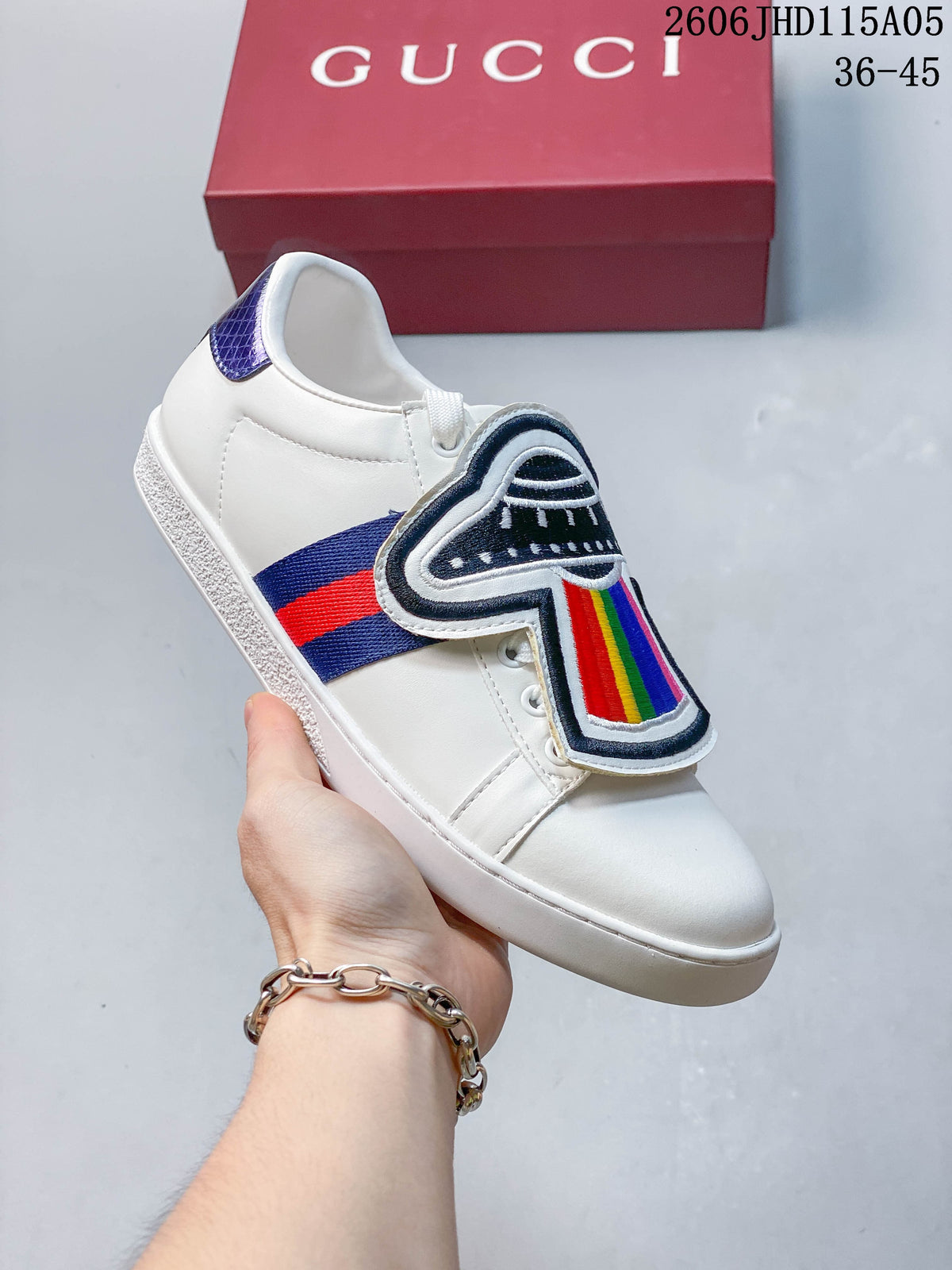 Gucci G34087 White Embroidered Low-Top Sneakers