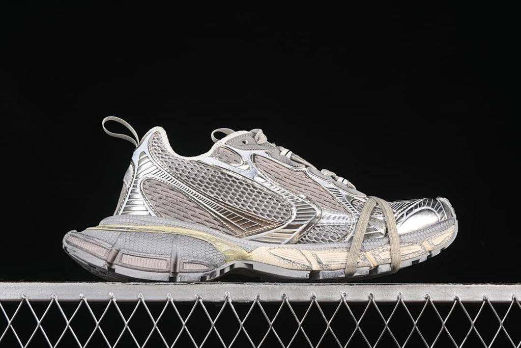 Balenciaga 3XL Sneaker in Champagne W3BR50208