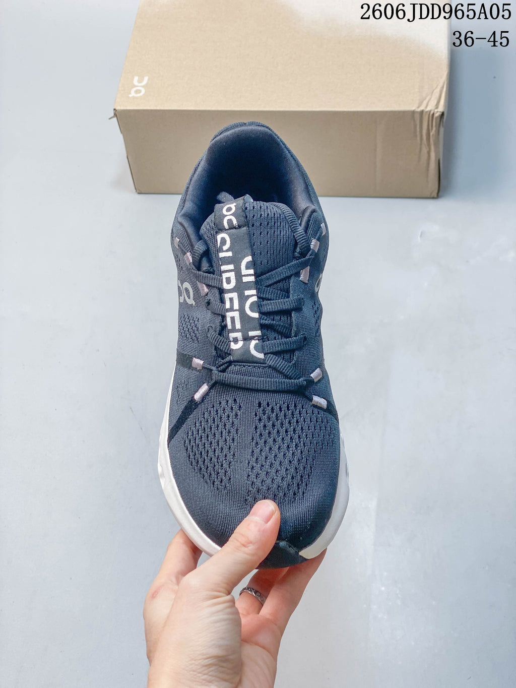 On Cloudsurfer Trail Low-Top Running Shoes, Navy