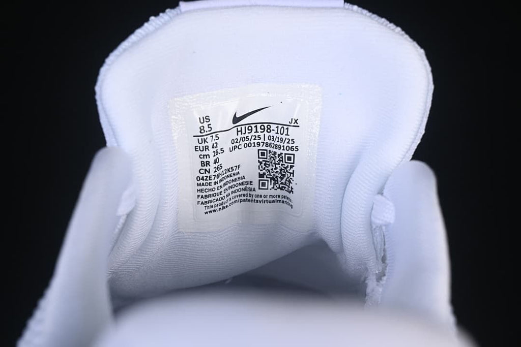 Nike Revolution 8 Running Shoes White Black HJ9198-101