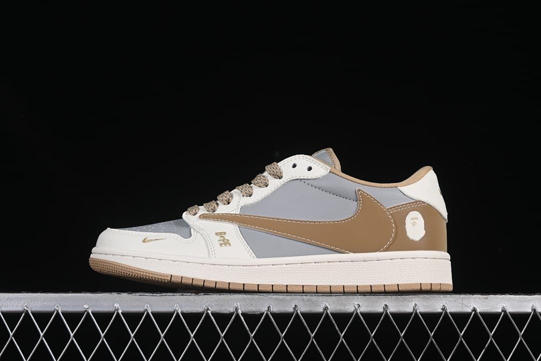 Air Jordan 1 Low OG SP Travis Scott Fragment Design Sneakers