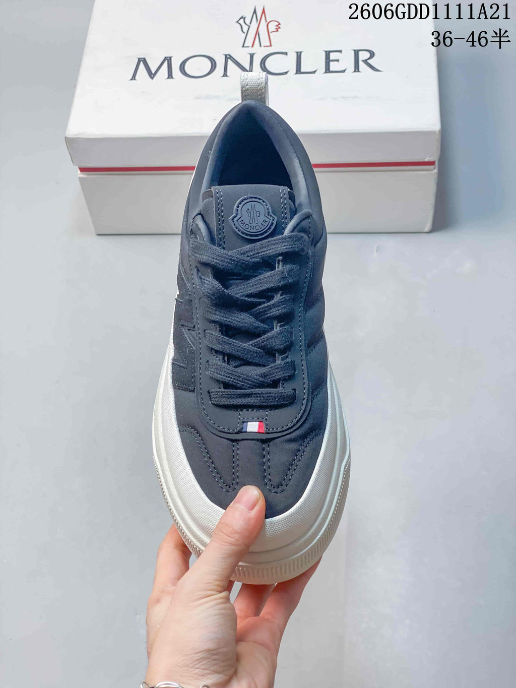 Moncler Altive Low-Top Lace-Up Sneakers in Navy and White