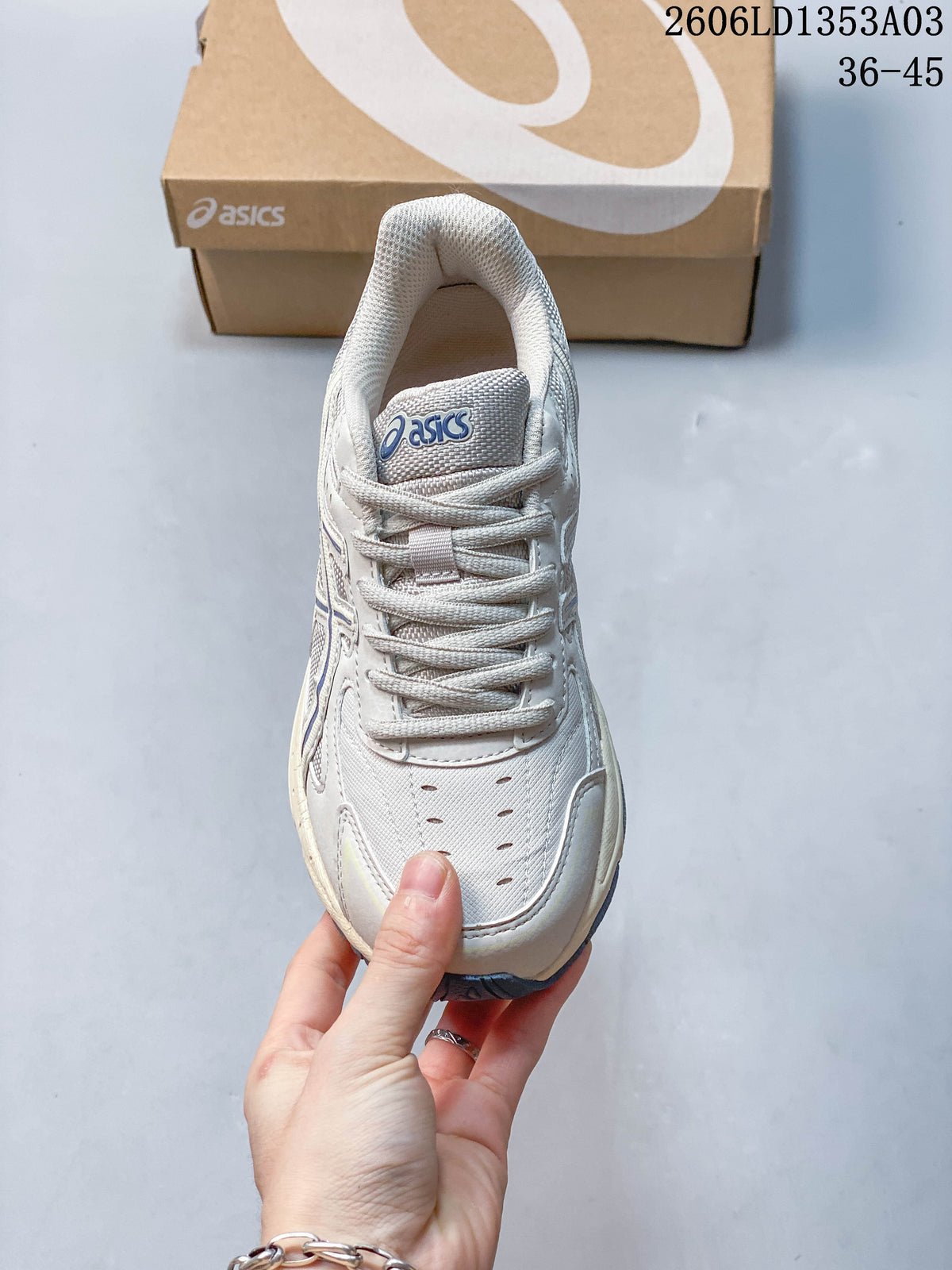 ASICS GEL-170TR Sneakers, White and Blue, 1203A096-200
