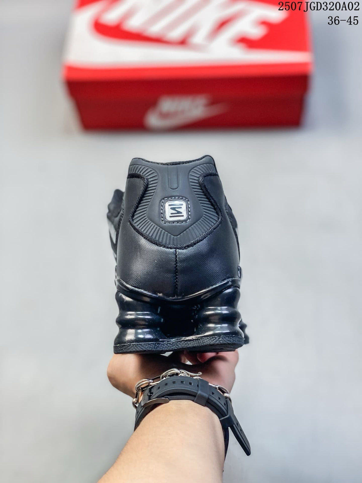 Nike Shox TL Black Sneakers