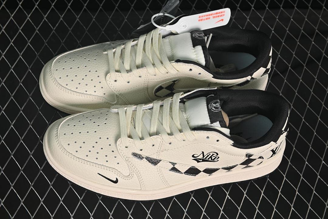 Nike Air Jordan 1 Low Travis Scott Fragment Design White Black