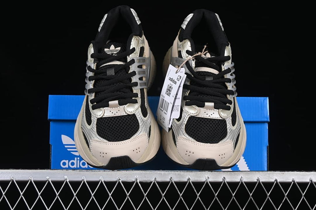 adidas Adistar XLG IF6936 Sneakers in Silver and Beige