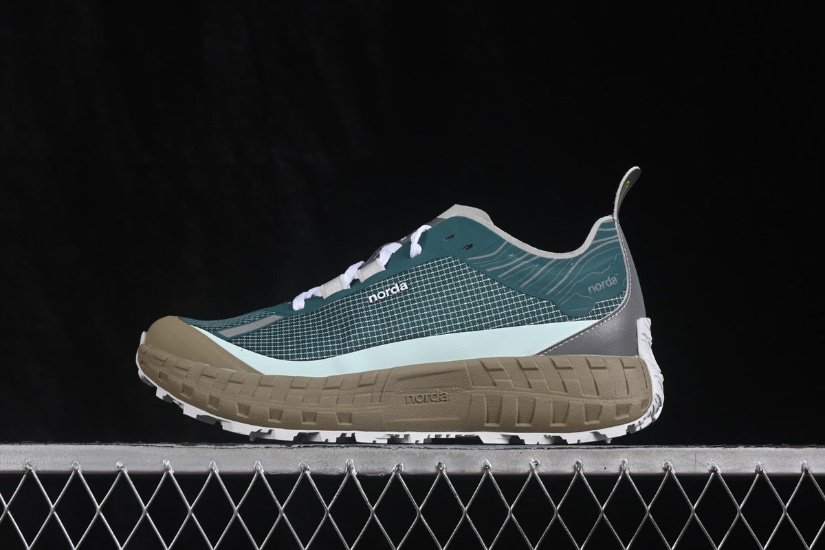norda 001 Trail Sneakers Green Gray Tan FYD4