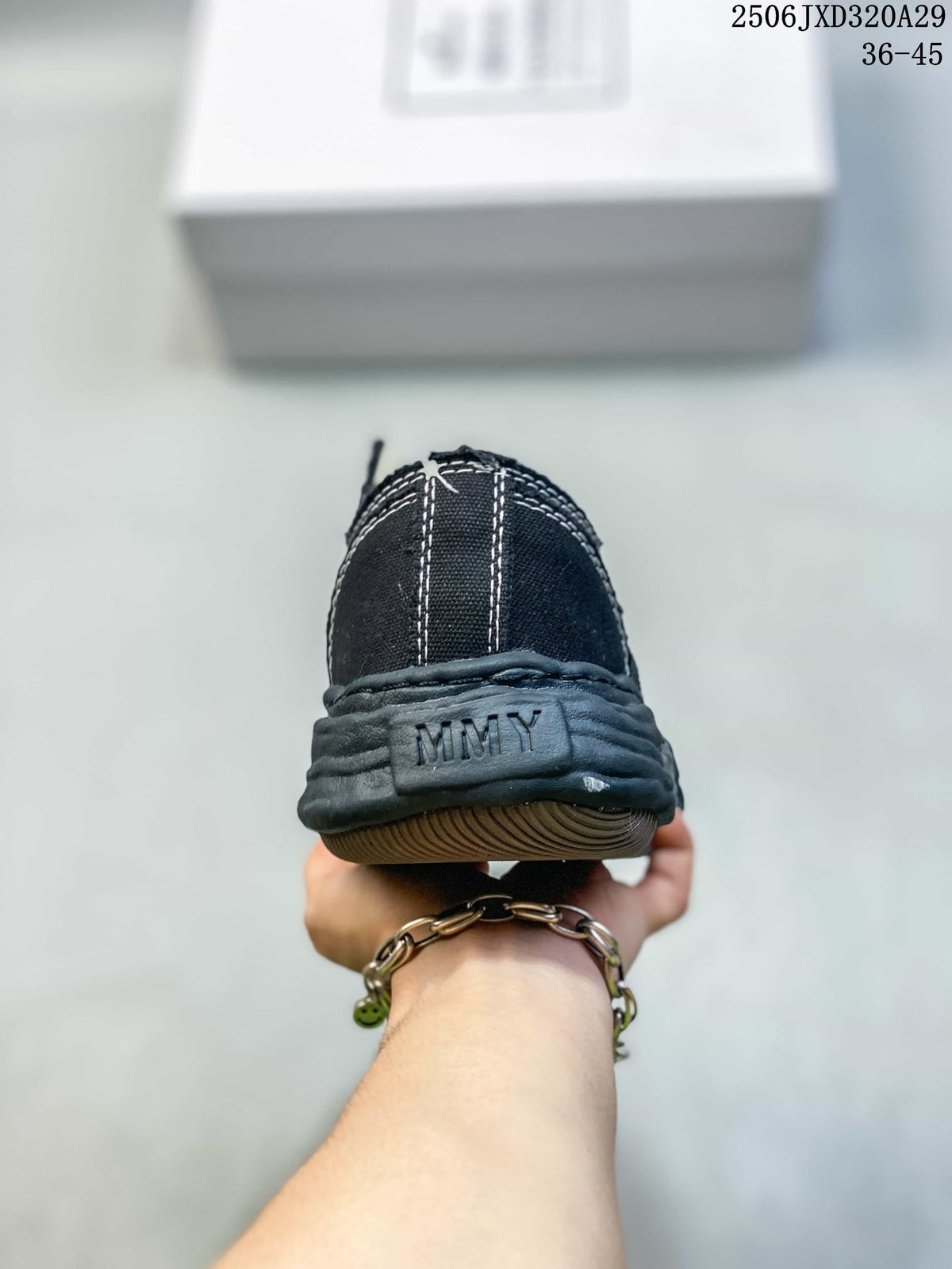 Maison Mihara Yasuhiro Blakey Low Sneakers, Black