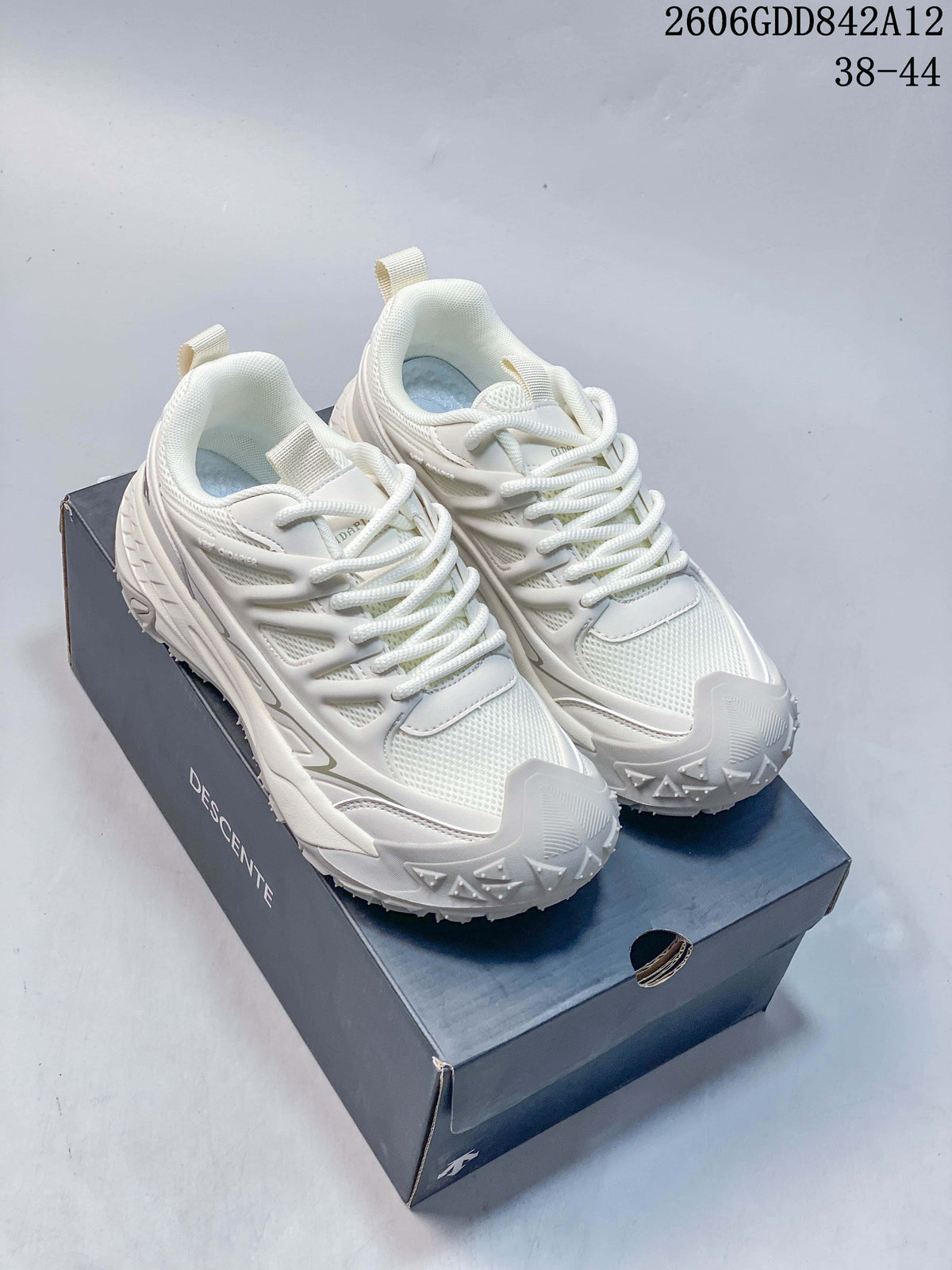 DESCENTE 2606GDD842A12 White Running Sneakers
