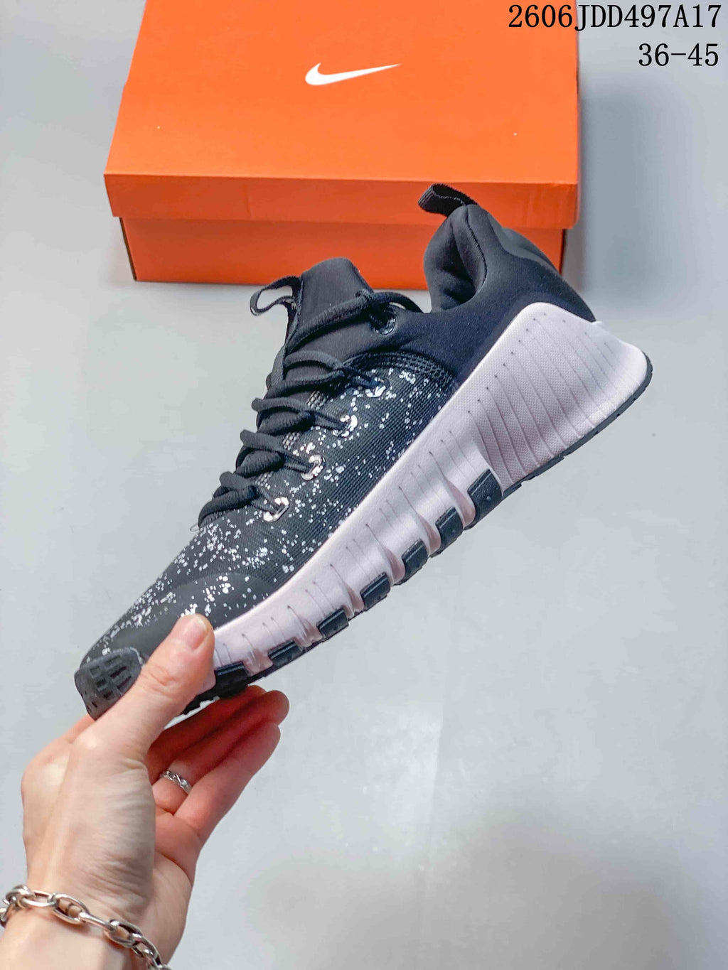 Nike Free Metcon 7 Men's Training Shoes – Black and White