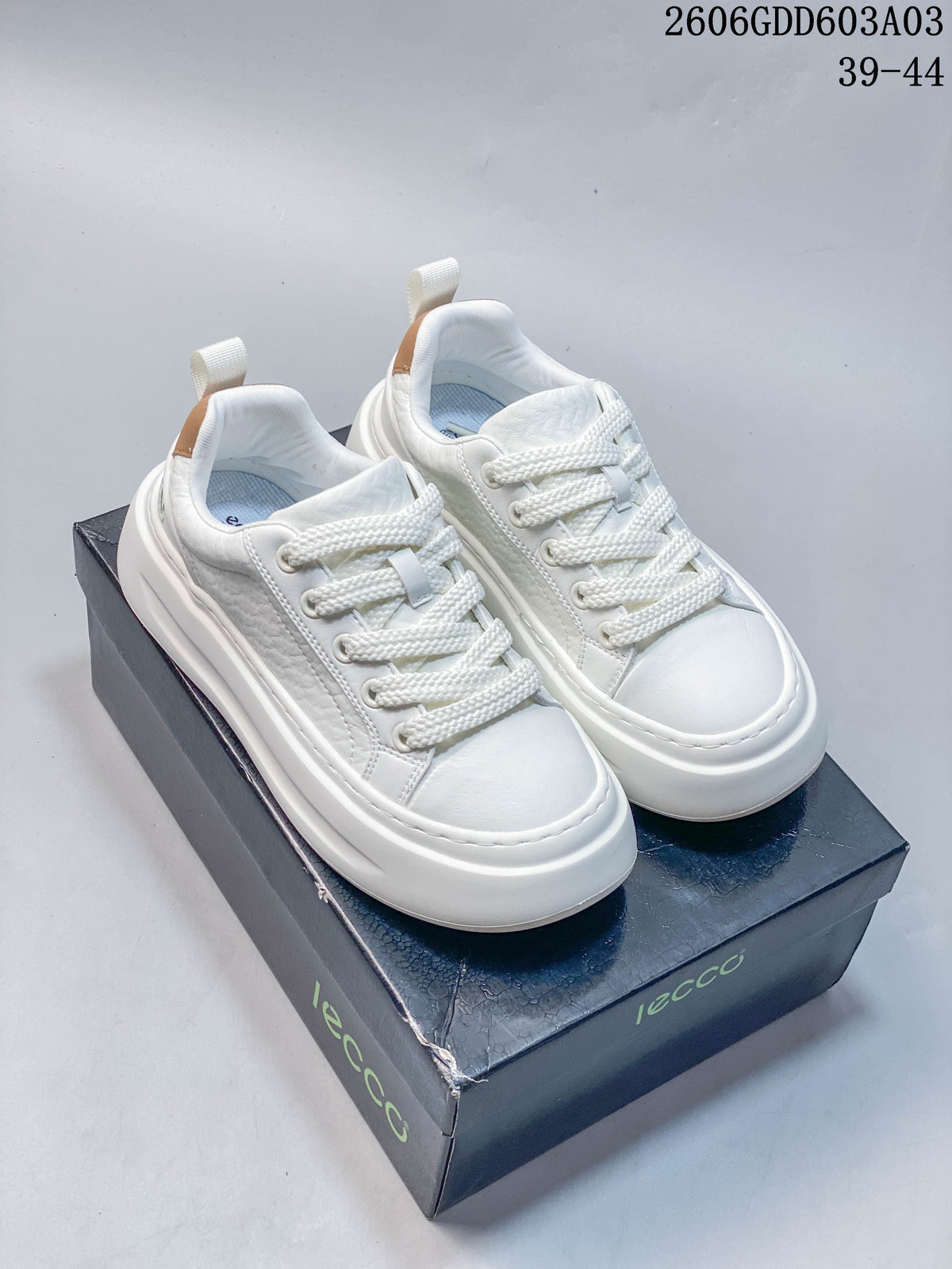 Ecco Biom Fjuel White Low-Top Lace-Up Sneakers