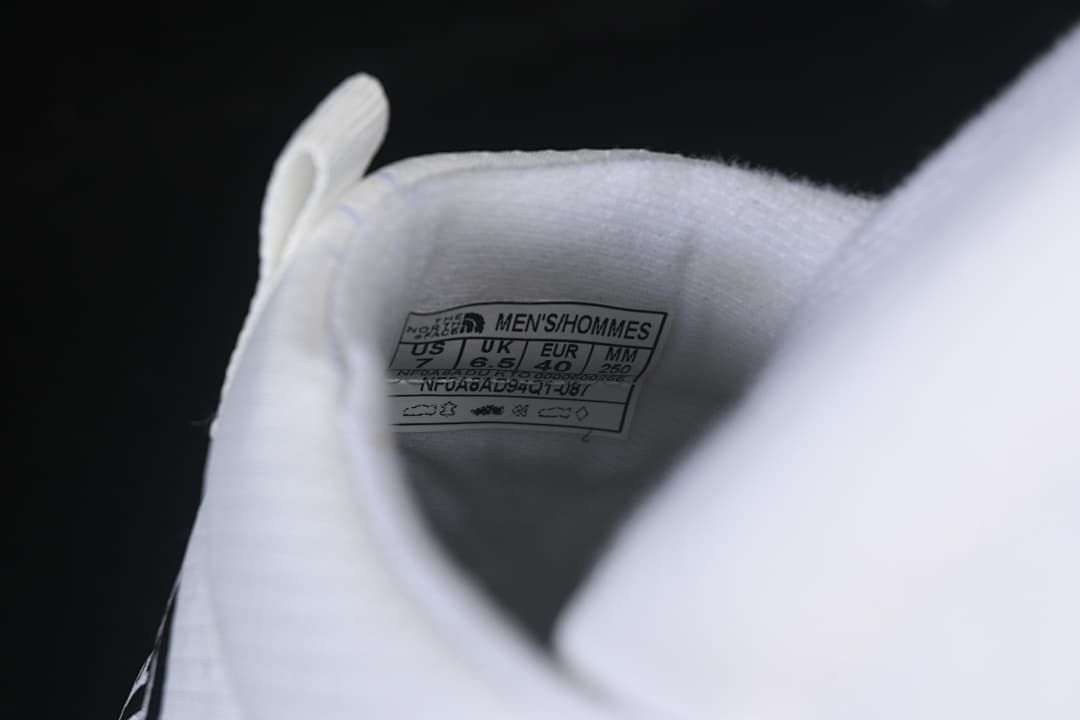 The North Face Mountain Essentials Slip-On Shoes White Grey NF0A8AD94QI