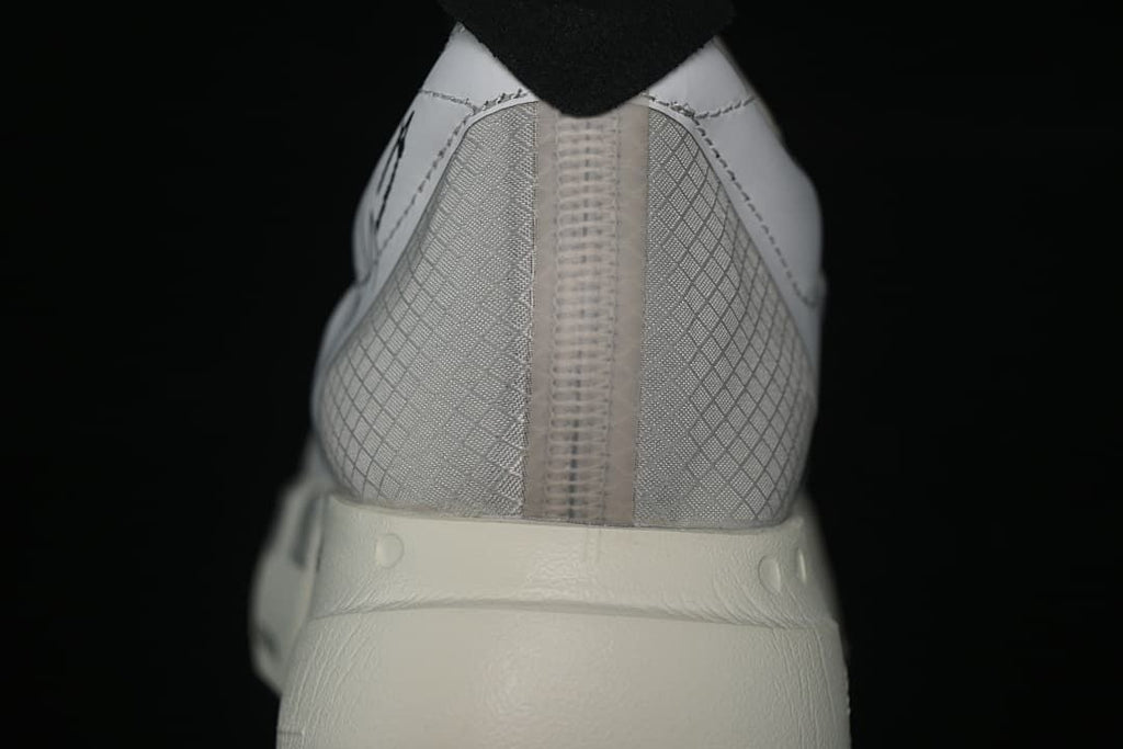 Y-3 Adizero Adios 4M Running Shoes Beige Black JR6656