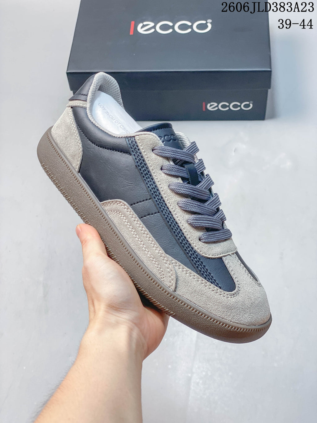 ECCO Men's Retro Panel Lace-Up Sneakers