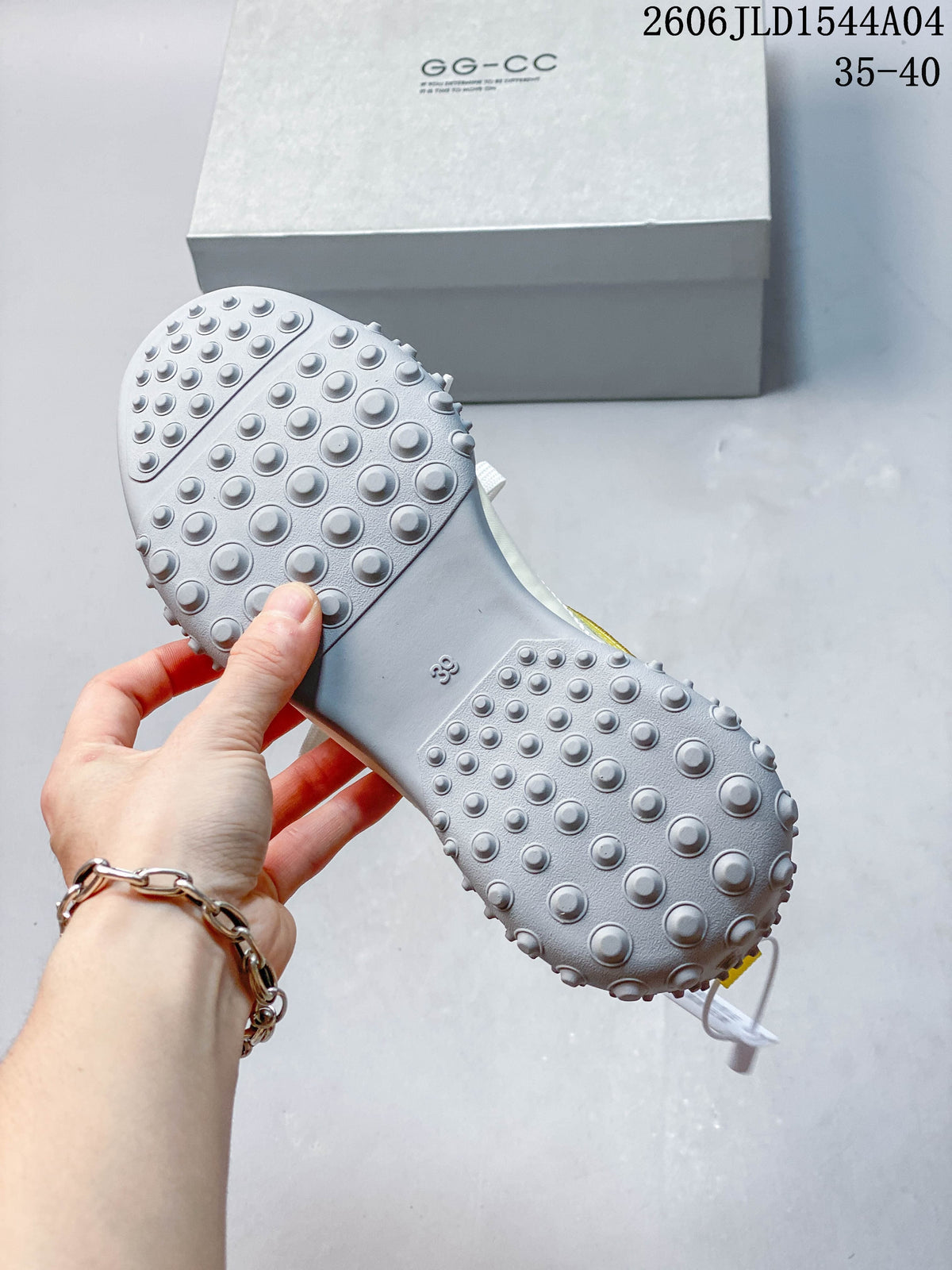 GG-CC Adventure Game Low-Top Sneakers, Gray and Yellow