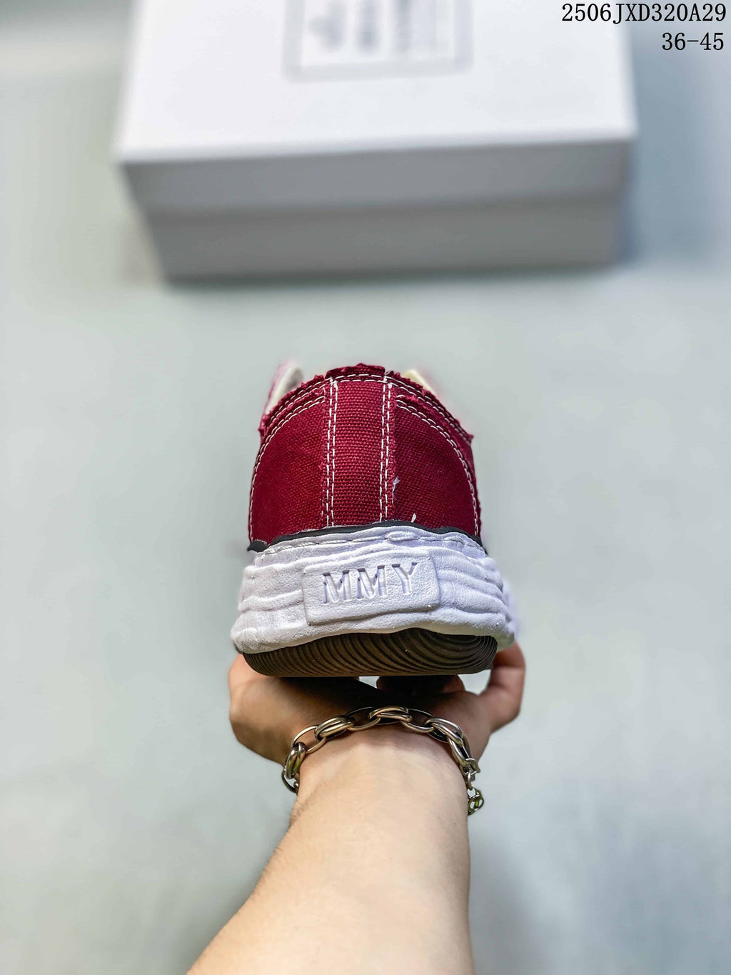 Maison Mihara Yasuhiro Blakey Low-Top Sneakers in Burgundy
