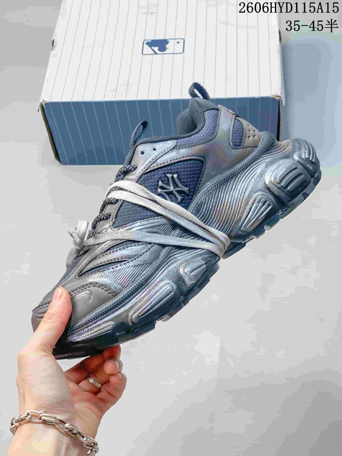 MLB Winner Chunky Low-Top Sneakers, Silver Gray, 3ASHWD05N